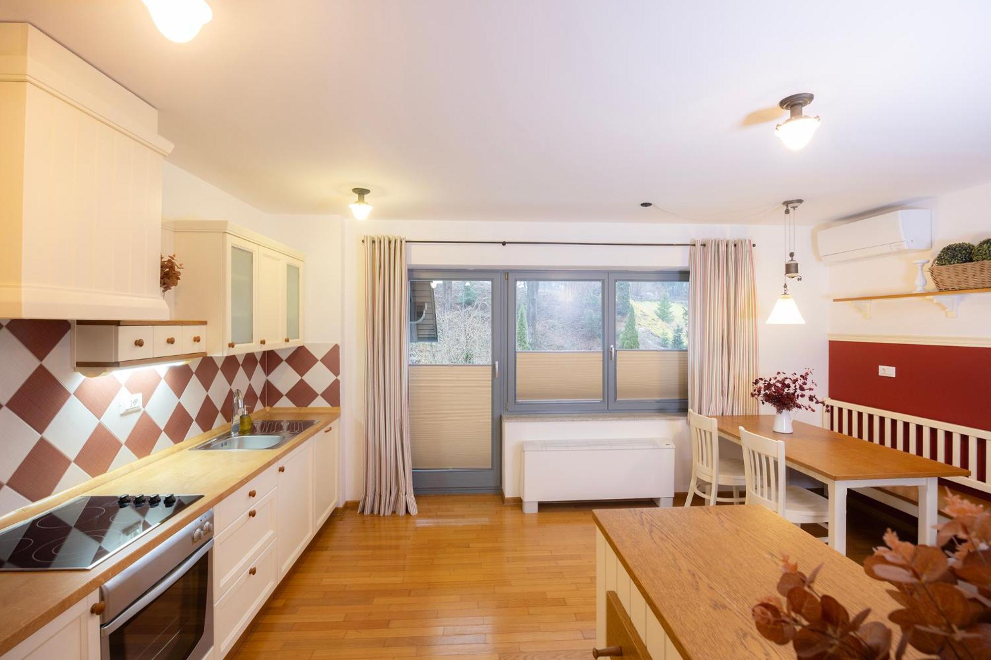 Lakeside Apartments 布莱德 外观 照片