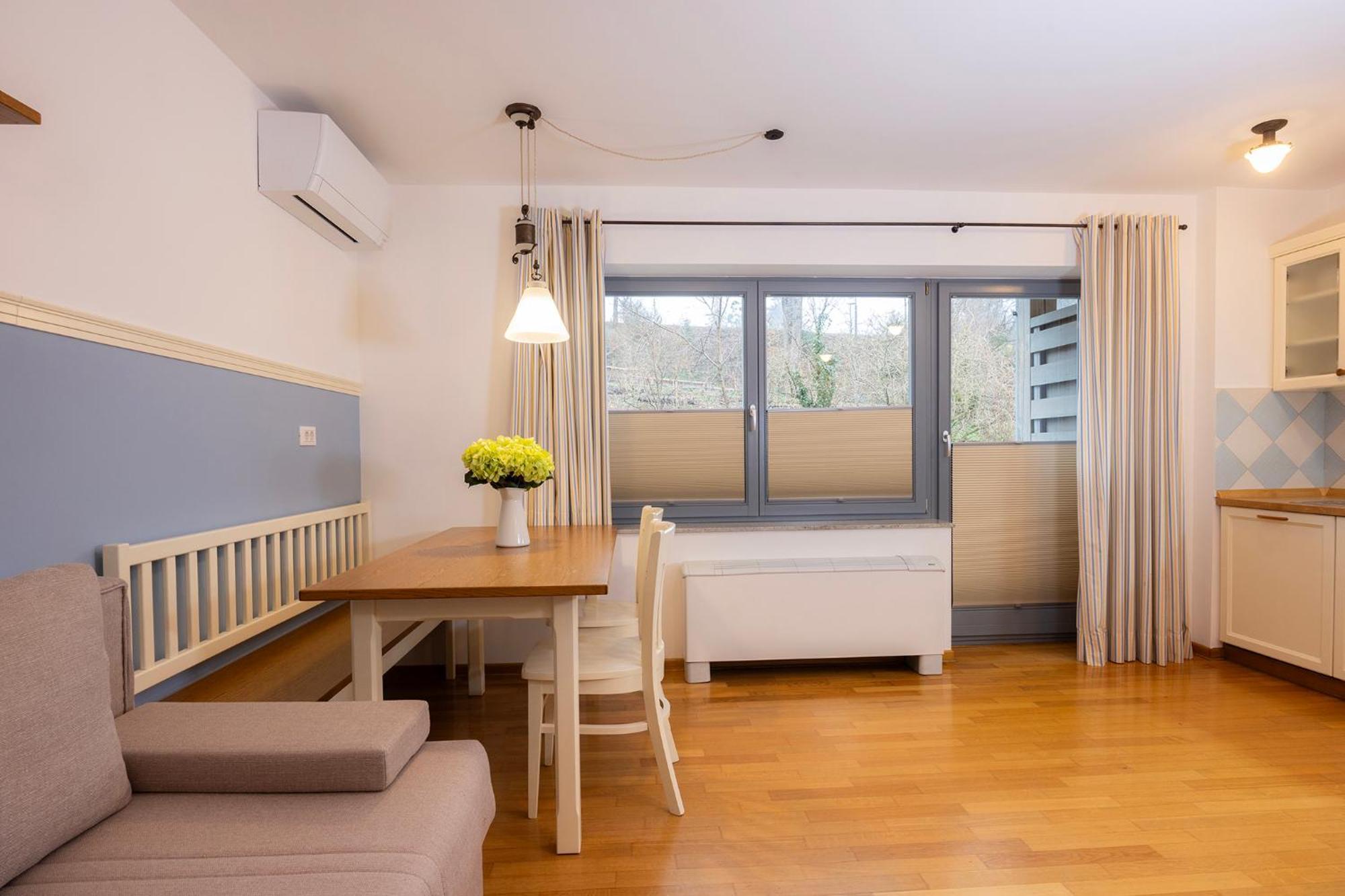 Lakeside Apartments 布莱德 外观 照片